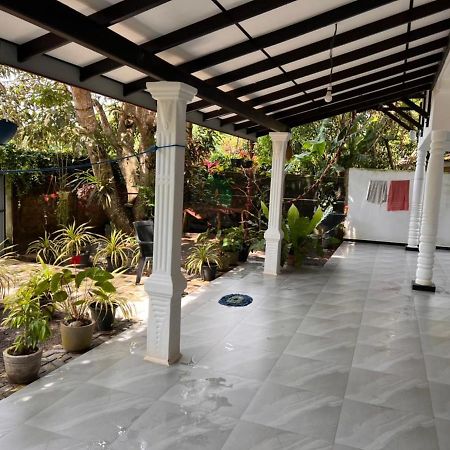 Jungle Reef Rest Ξενοδοχείο Mirissa Εξωτερικό φωτογραφία